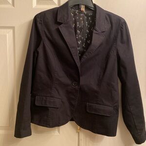Old Navy Black blazer with single button and working pockets